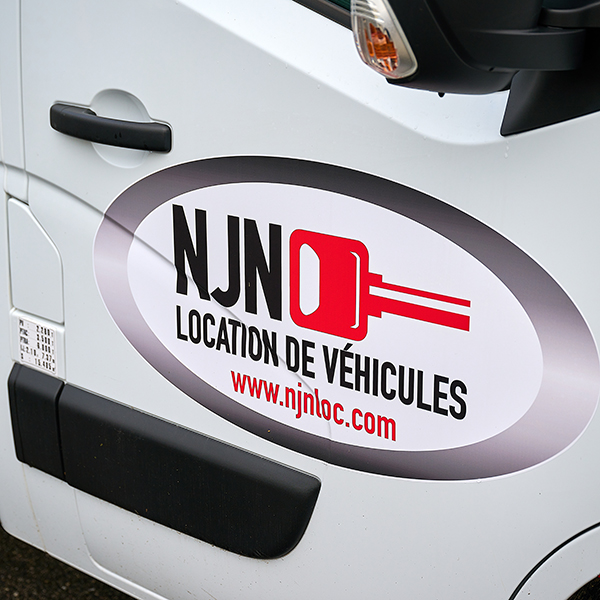 NJN location de camion porte voiture en Bretagne