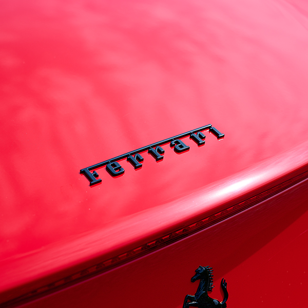 NJN location de Ferrari en Bretagne